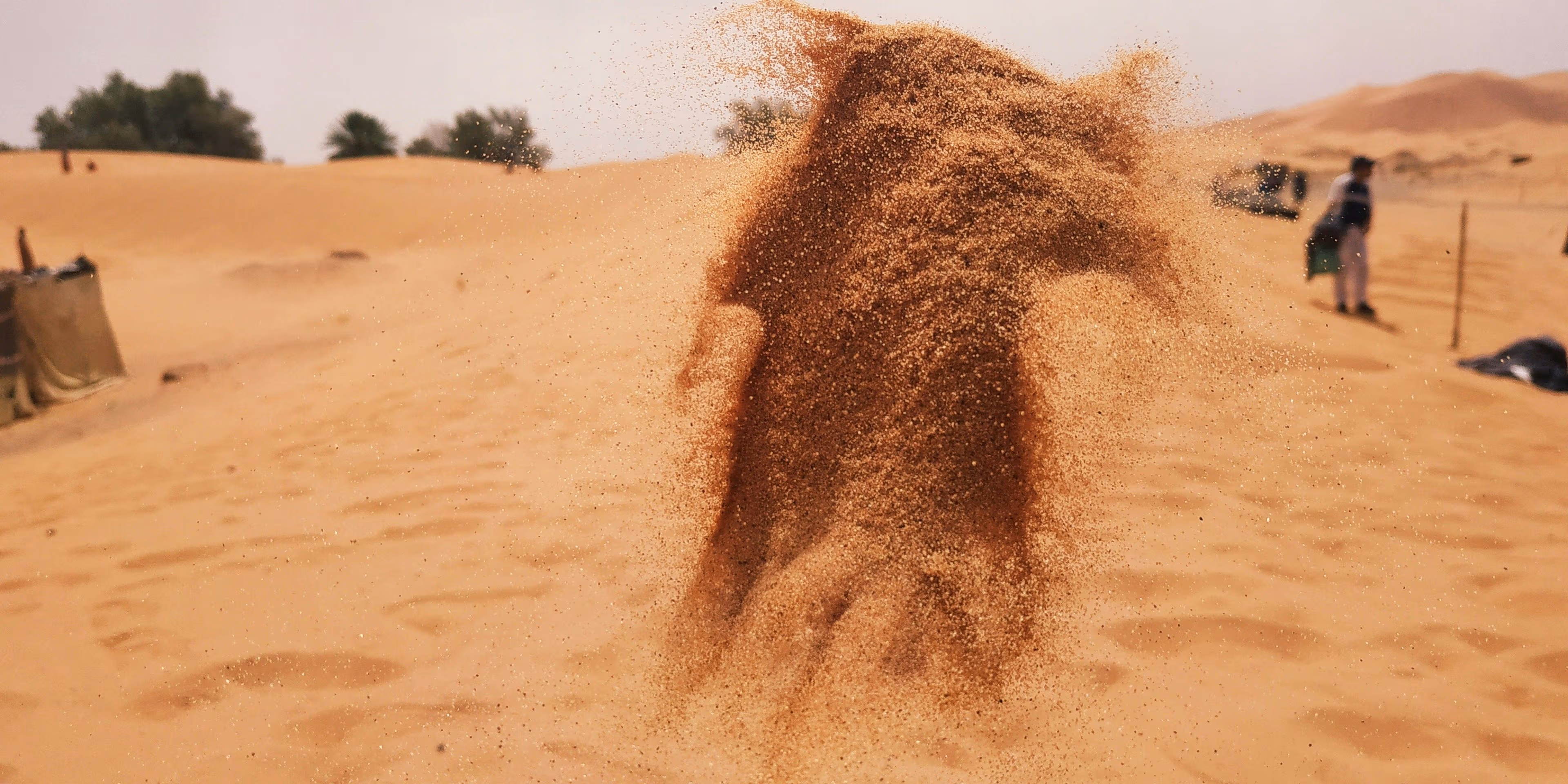 Dry powder
