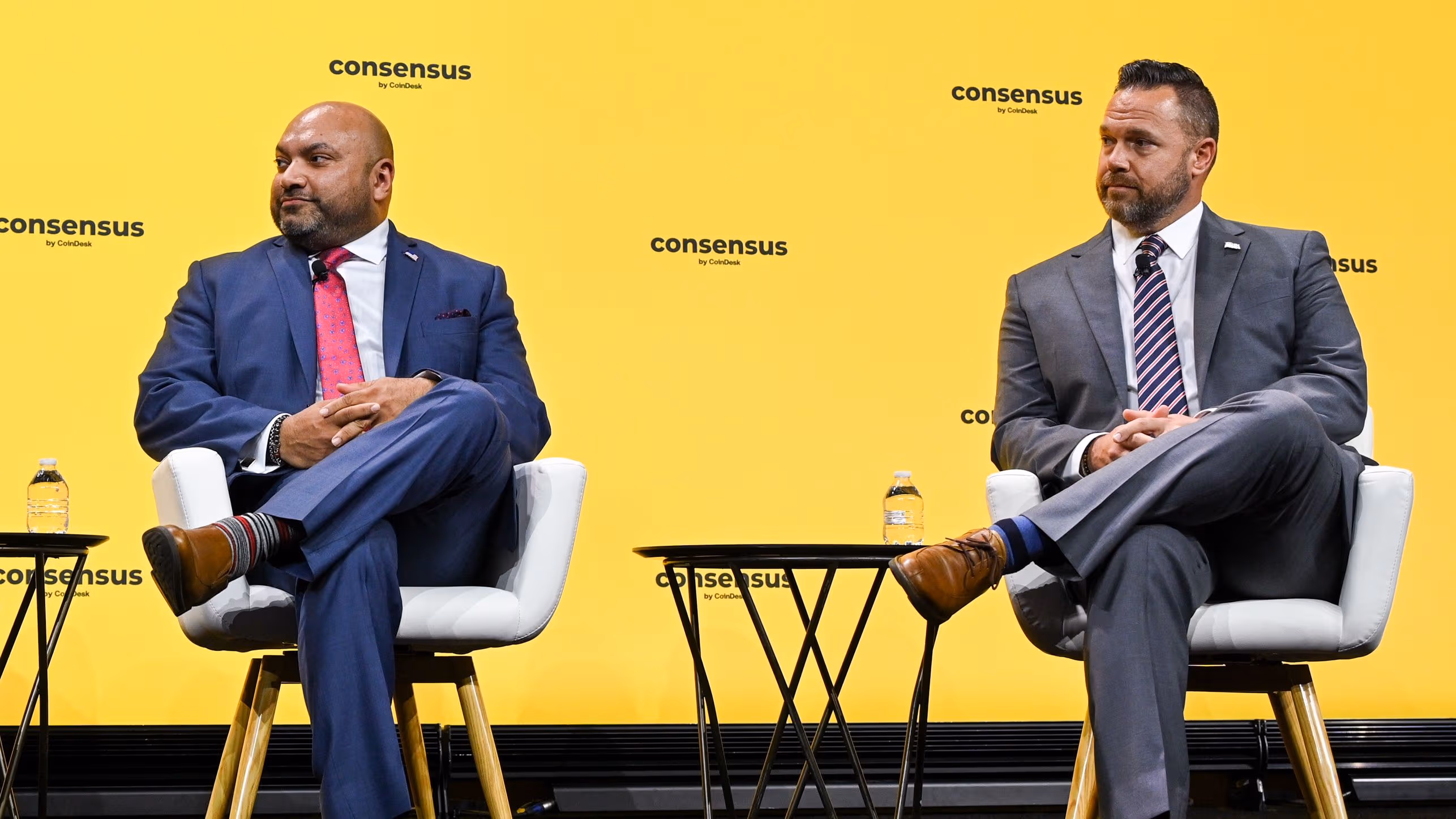 Raj Mukherjee (left) and Seth Wilkes speak at the CoinDesk Consensus 2024 conference (Shutterstock/CoinDesk)