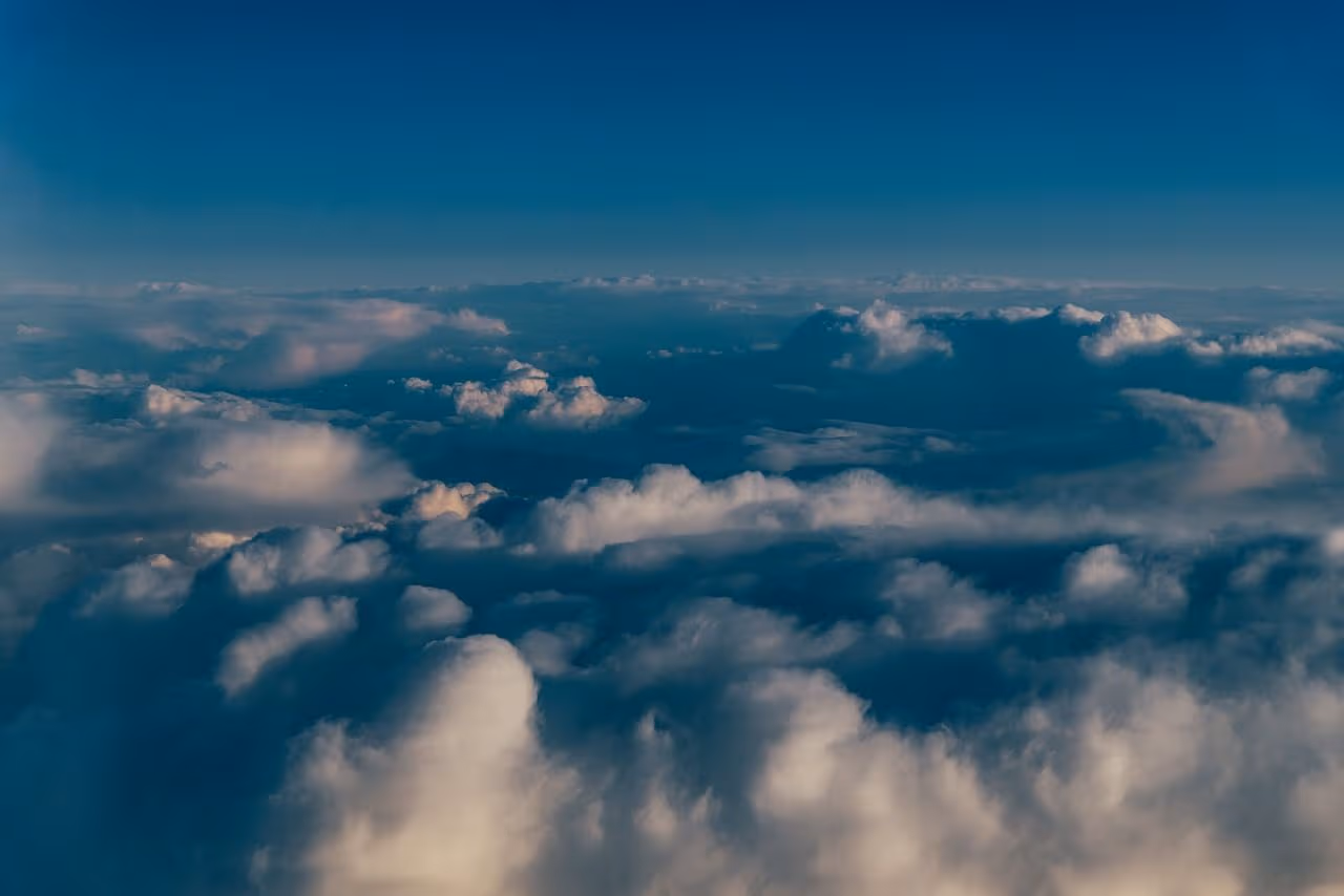 Clouds photographed from above. (wal_172619/Pixabay)