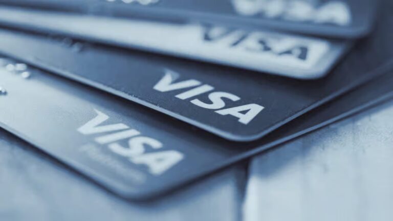 Oobit Taps AI & Visa for Corporate Crypto Cards 5